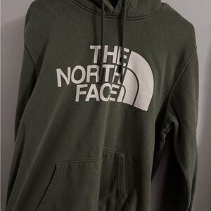 The North Face Men's Olive Green Pullover